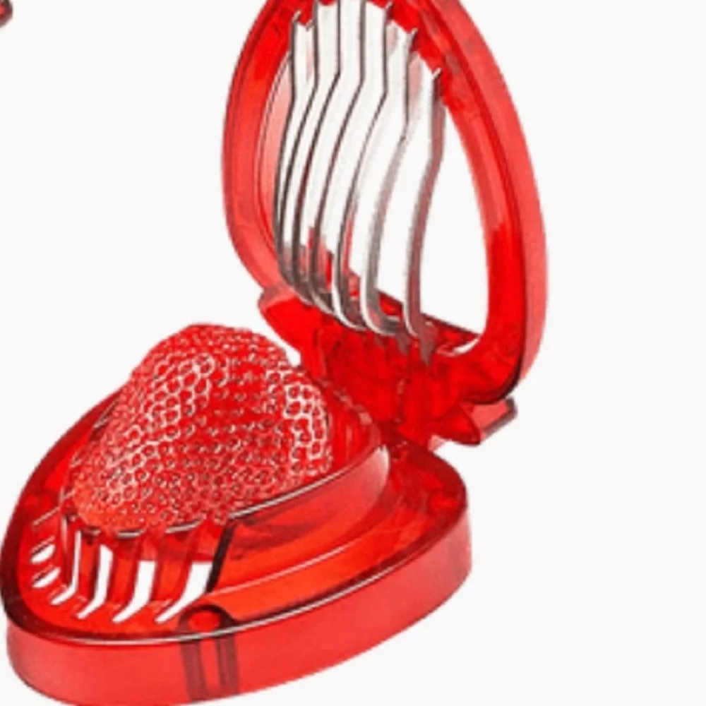 Noble Nest Strawberry Slicer